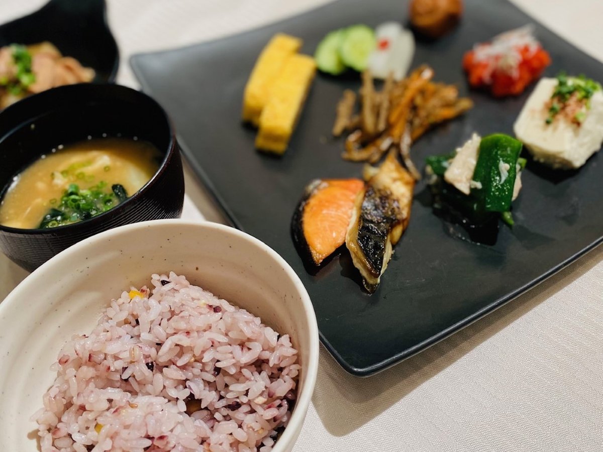 餐飲