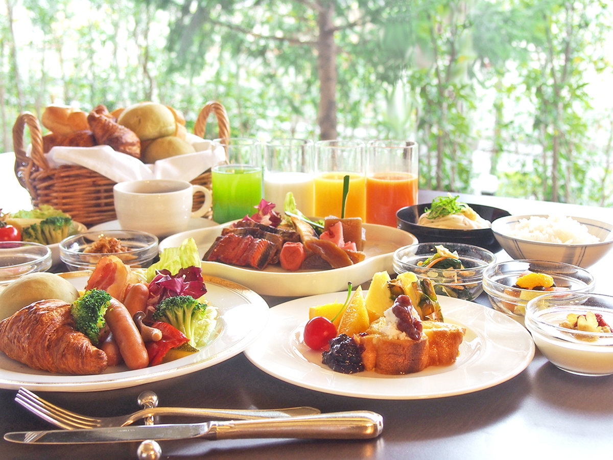 【飛鳥の朝ごはん】地元の食材を取り入れた種類豊富な朝食バイキング（※写真はイメージです。）