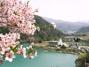 *桜といで湯の城下町「高遠さくらホテル」へようこそ