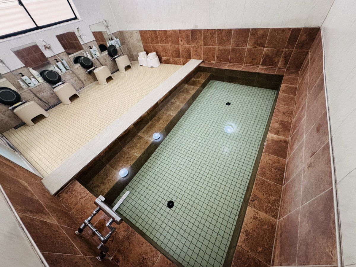 villa iwasawa - Ryokans Rooms & Rates | Futaba, Fukushima Hotels ...