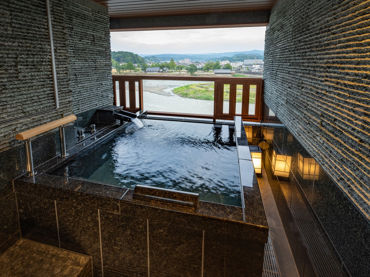 客室風呂の画像