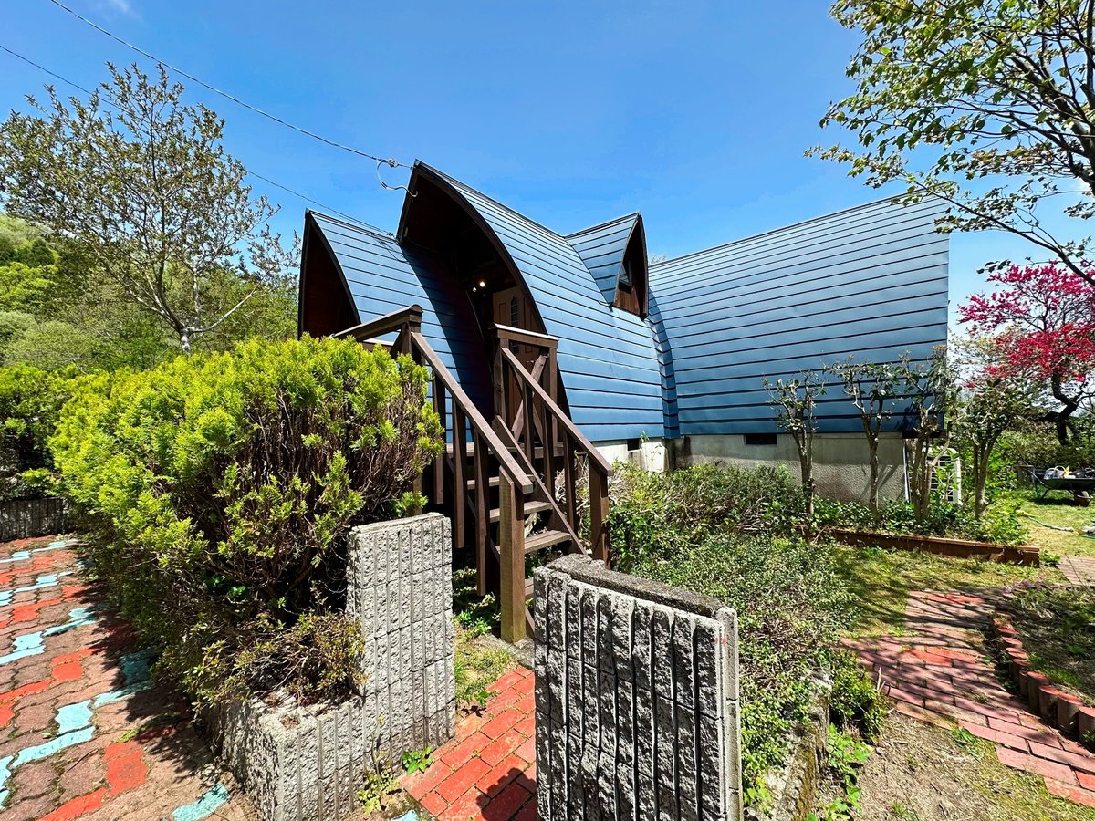 ARCH HOUSE TAKASHIMA