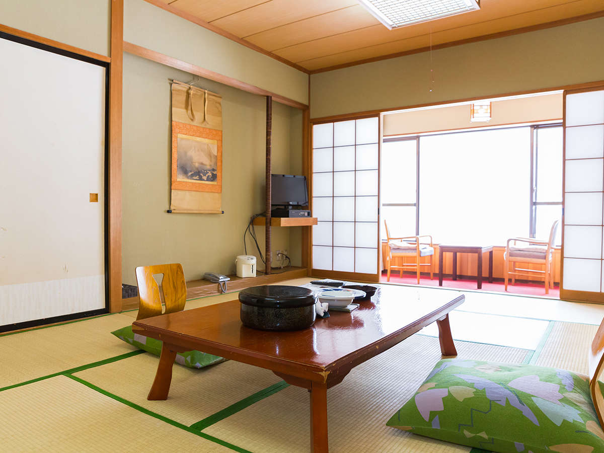 ・和室12畳 / お部屋と広縁　一例