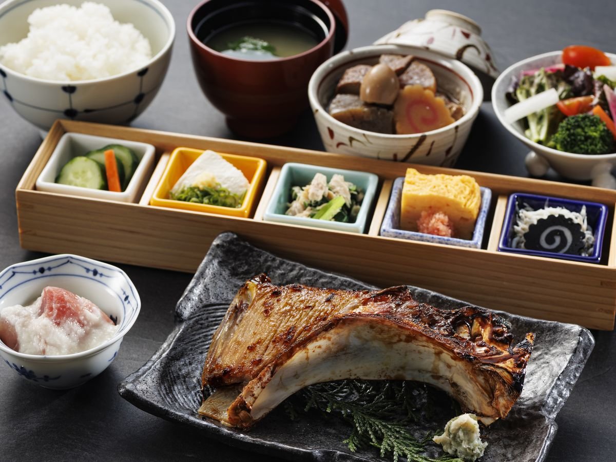 餐飲