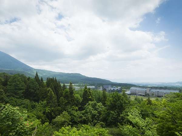 【夏】青々とした名峰磐梯山と大自然に囲まれた磐梯山温泉ホテル