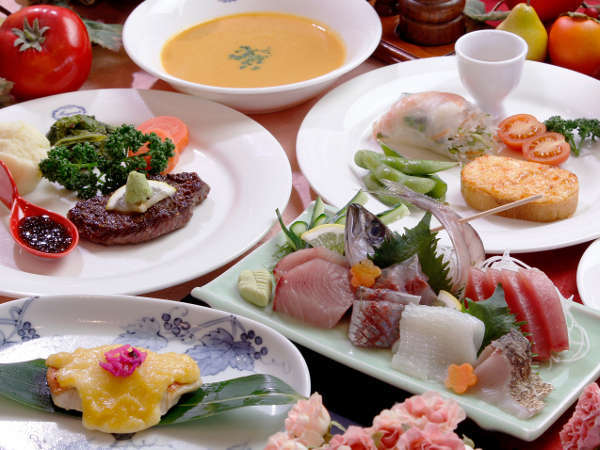*マーガレットオリジナルの欧風家庭料理です。地魚お造り＆伊豆牛＆金目西京焼コース
