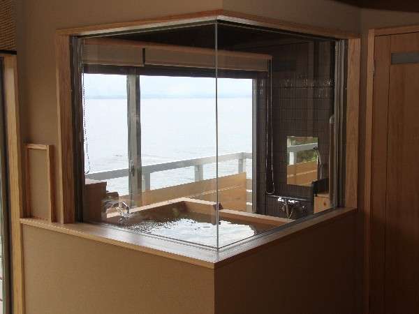 別府温泉で食事が部屋食か個室食事処で温泉の部屋風呂か客室露天風呂のある宿について教えます