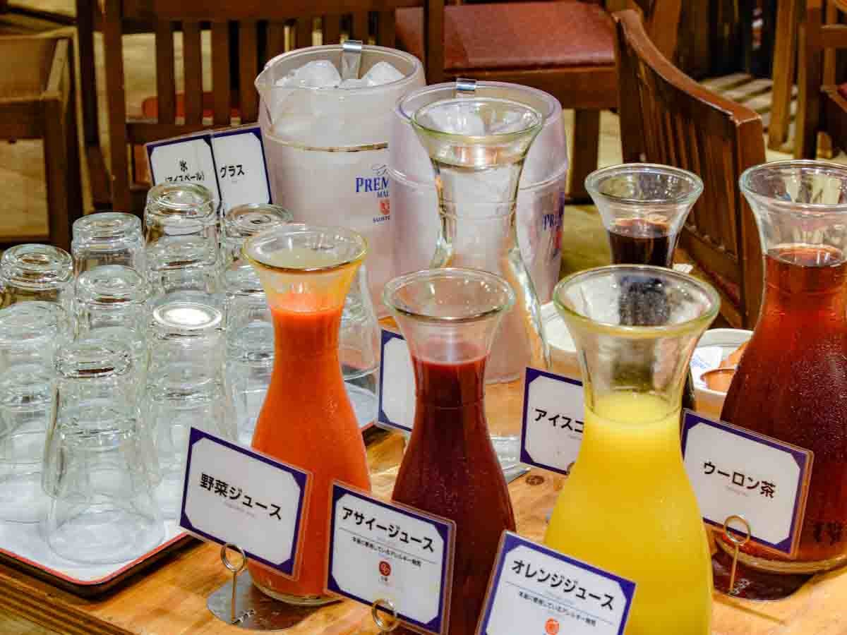 餐飲