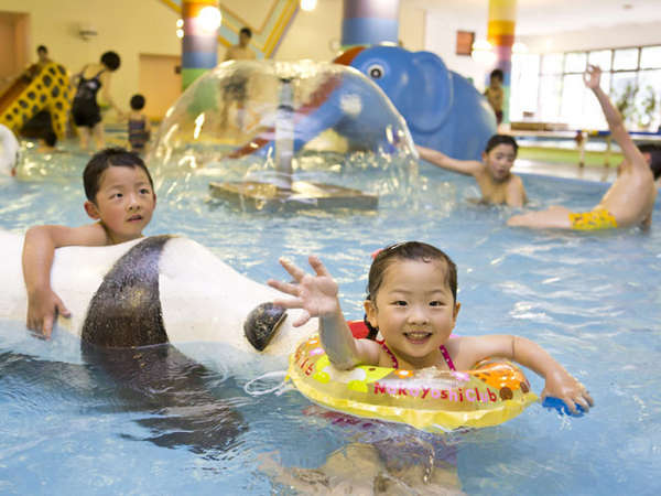 �y���q�l�v�[���z��l�p25M�v�[���ƕ��݂��ꂽ���[50�a���x�̂��q�l�p�B�E�H�[�^�[�X���C�_�[���L��B