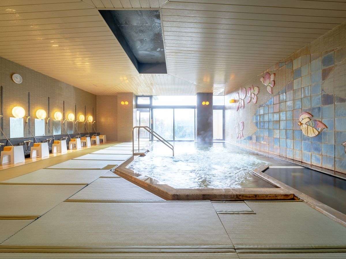 男性専用東北では珍しい畳敷きの大浴場