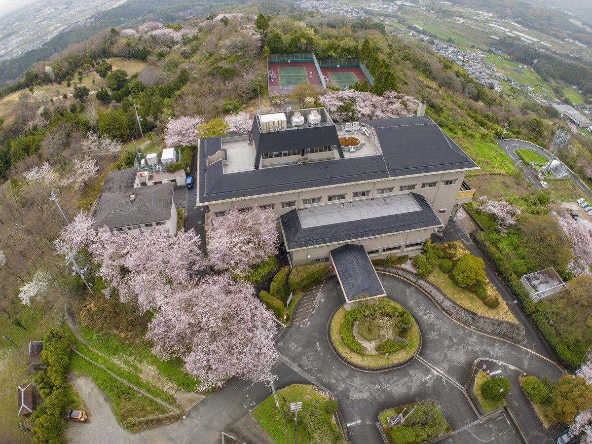 亀の井ホテル富田林　航空写真　桜