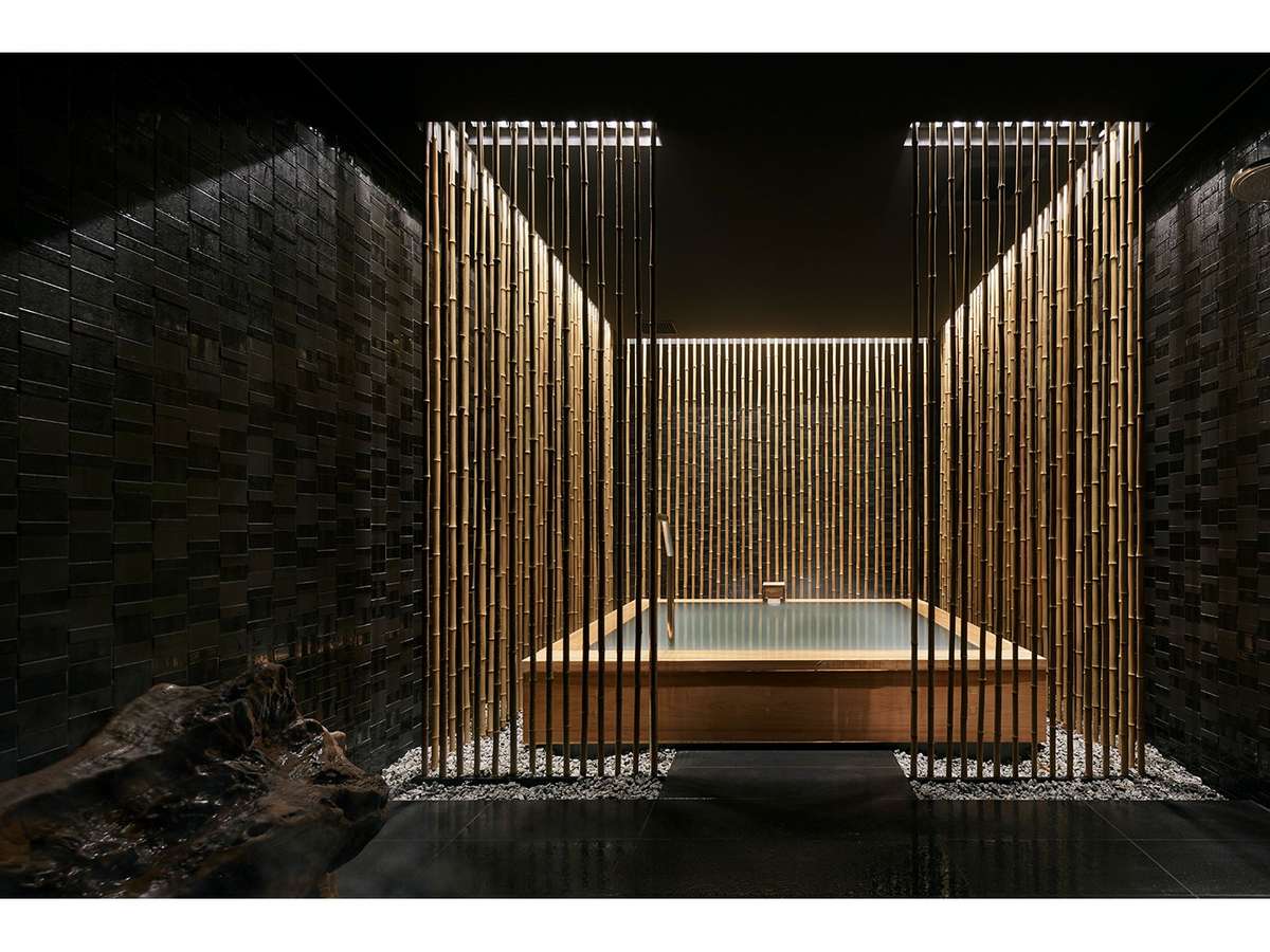 〈HIKARI〉茶室をイメージした空間。地蔵源泉の素晴らしさをご堪能いただけます。