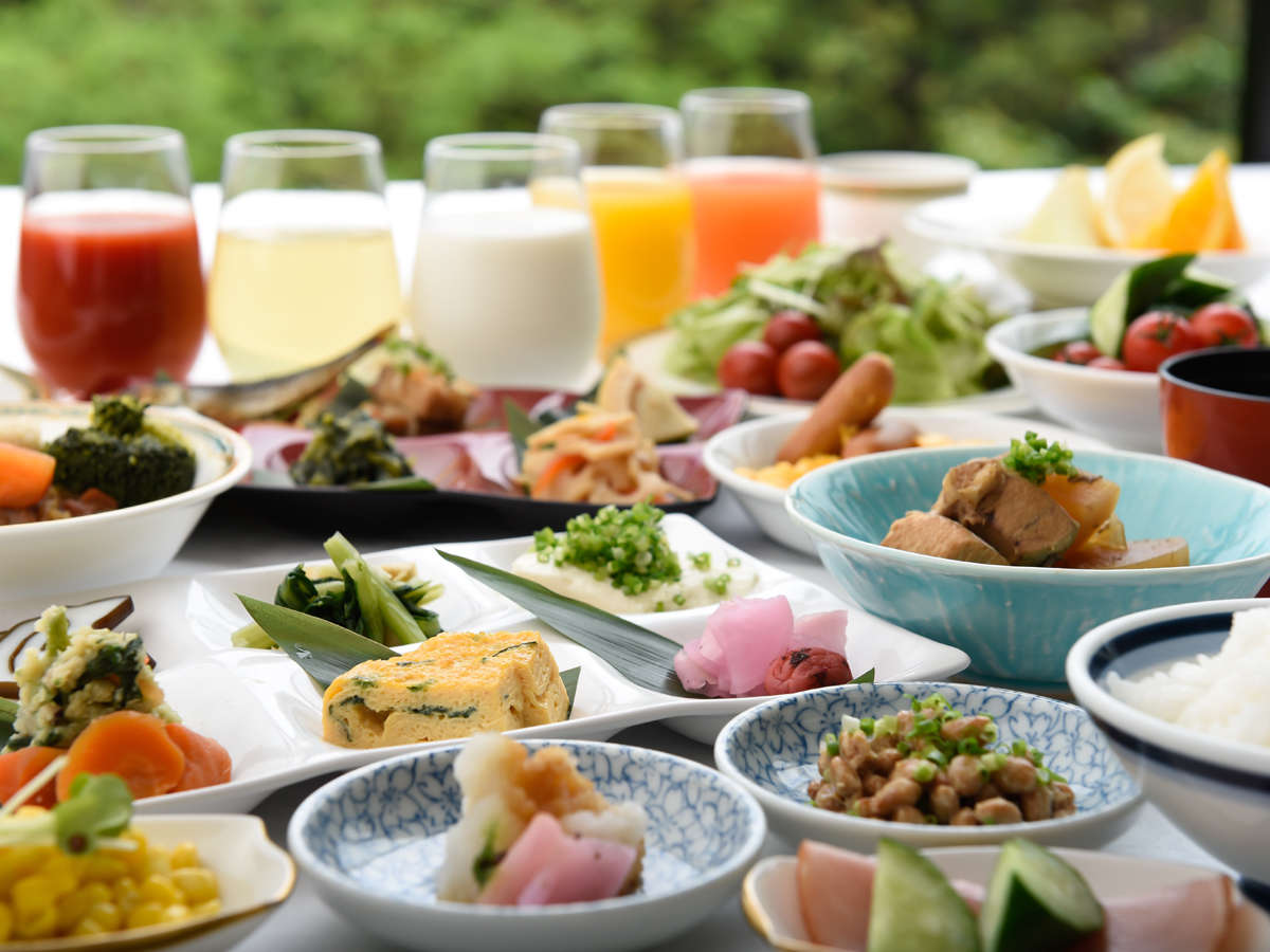 和食＆洋食も豊富な品揃えがうれしい朝食バイキング※写真はイメージです