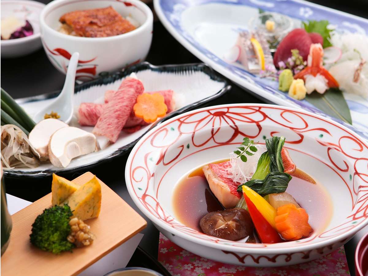 ■浜松の豪華食材揃い踏み「味百景グルメ会席」※季節により内容は異なります。写真はイメージです。