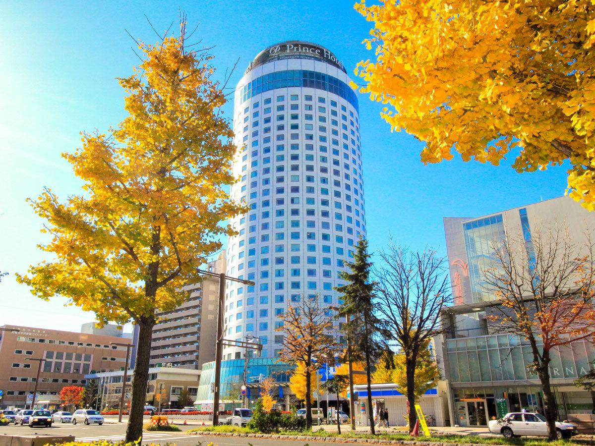 外観（秋景色）自然が織りなす、紅葉の絶景。