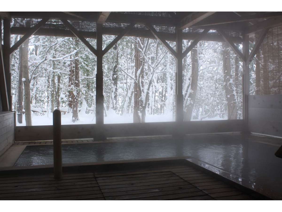 檜露天風呂より。冬の景色