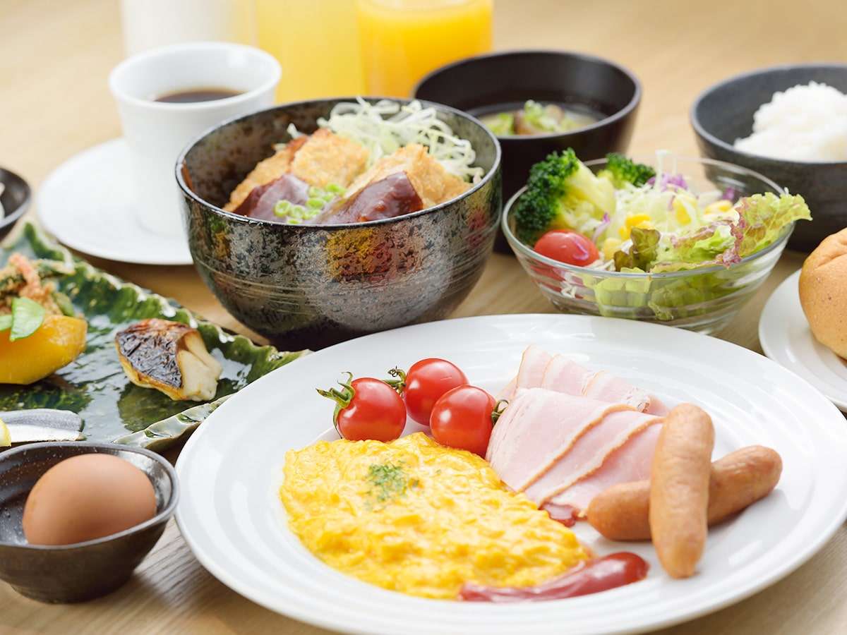 毎日手作りの朝食を和洋ビュッフェ形式でお楽しみいただけます。