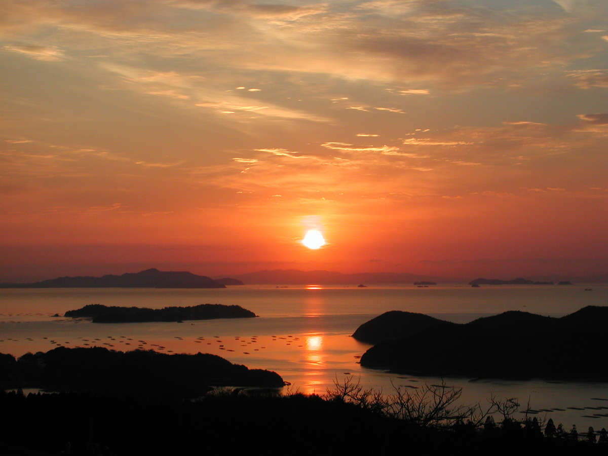 【日本の朝日百選の宿】に選出されています。絶景朝日をご覧いただけます♪