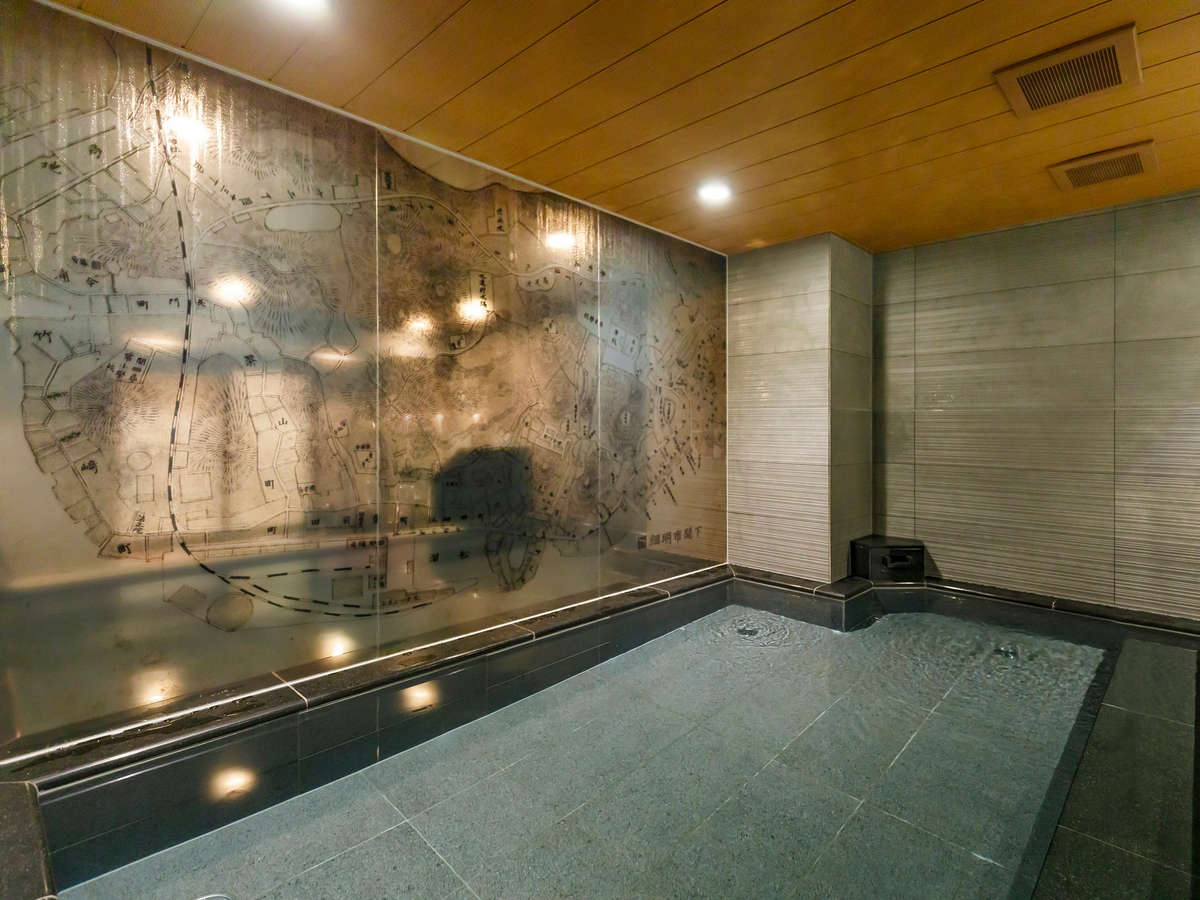 地下1階の男女別浴場「維新の湯」壁面にはかつての下関駅周辺の地図が描かれている