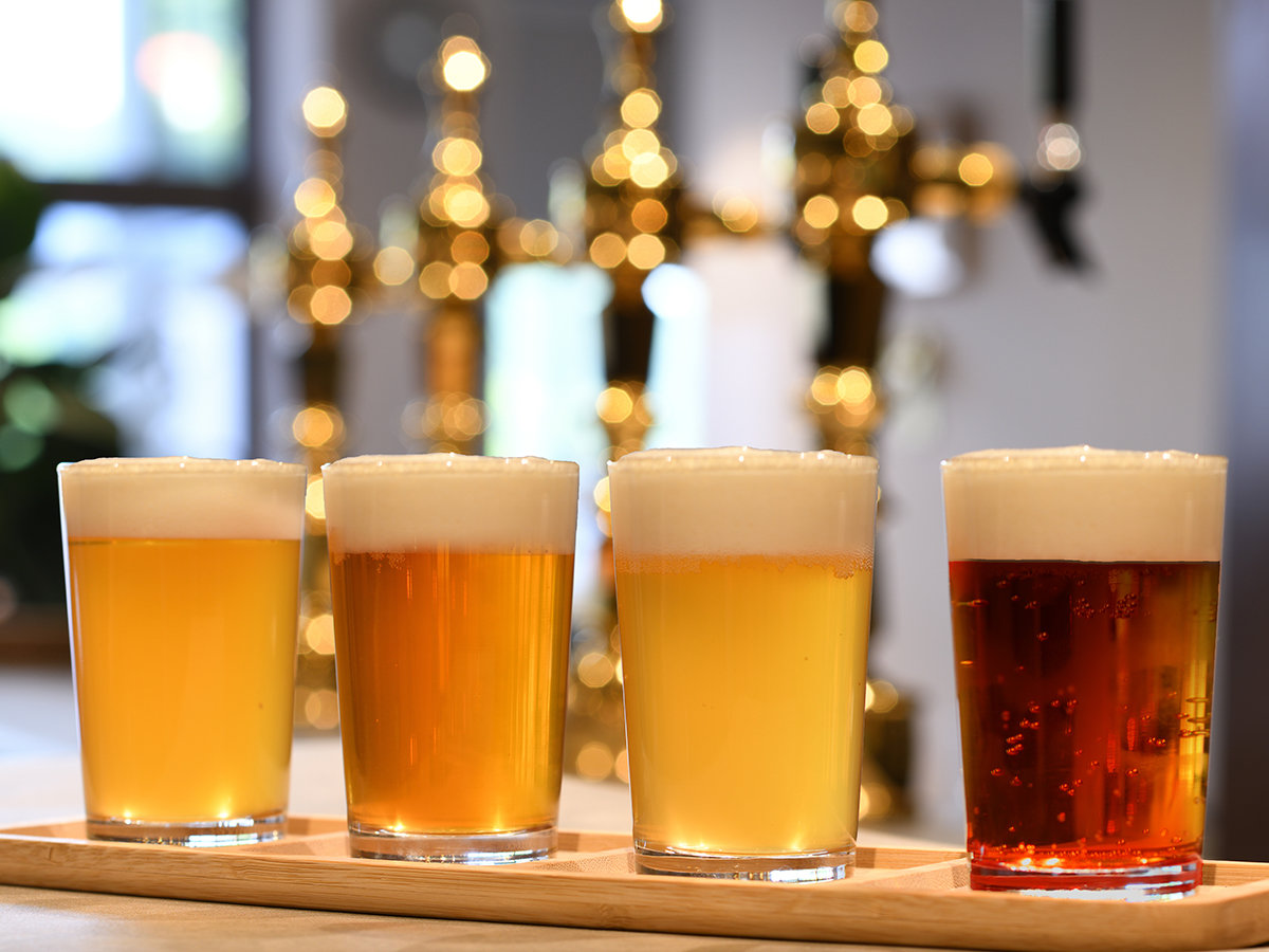 ■そばcafeMONZA。■クラフトビールの飲み比べもございます!