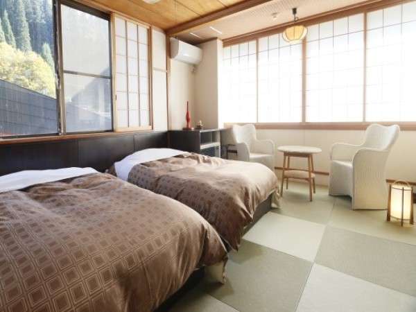 ツインベッドのある和室一例