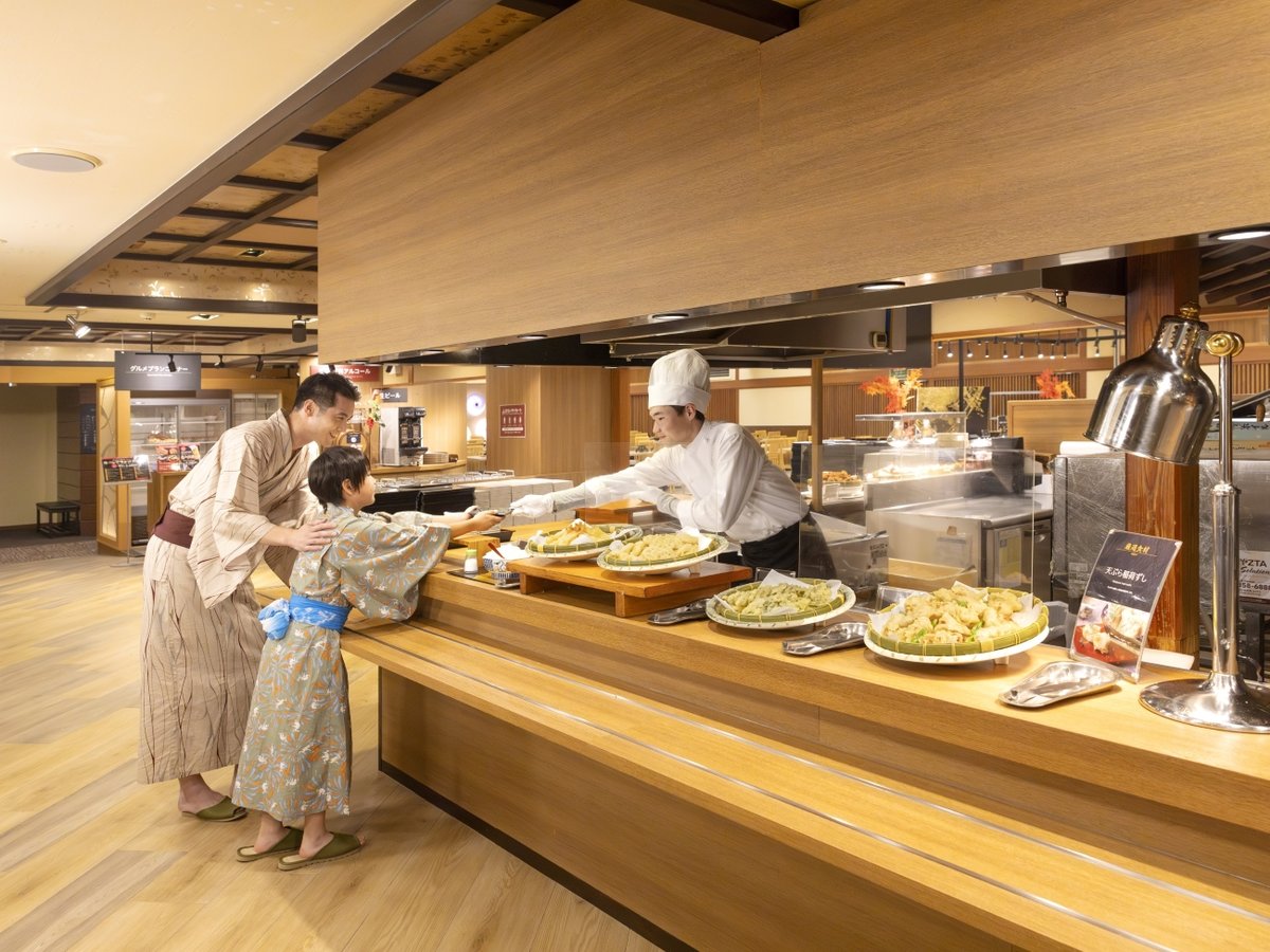 餐飲