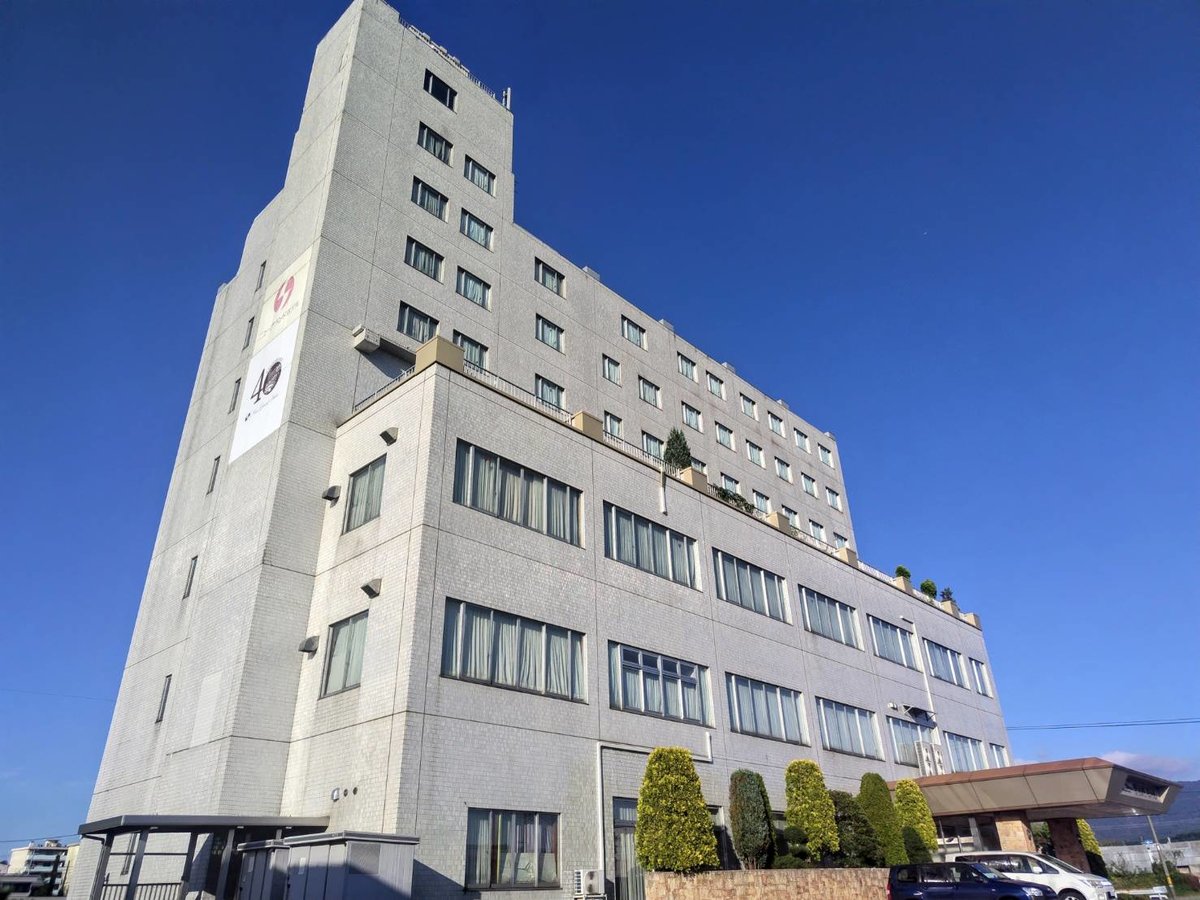 New Grand Hotel