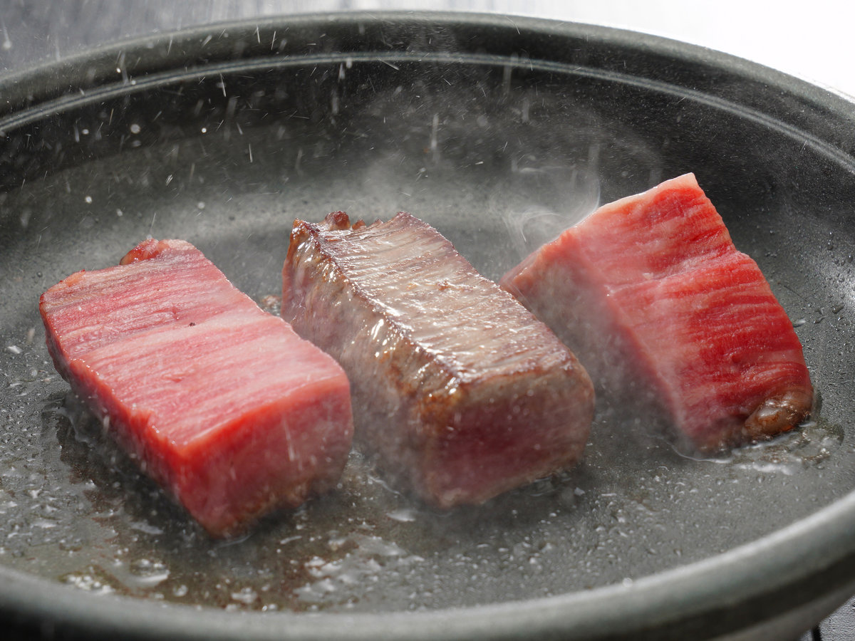 餐飲