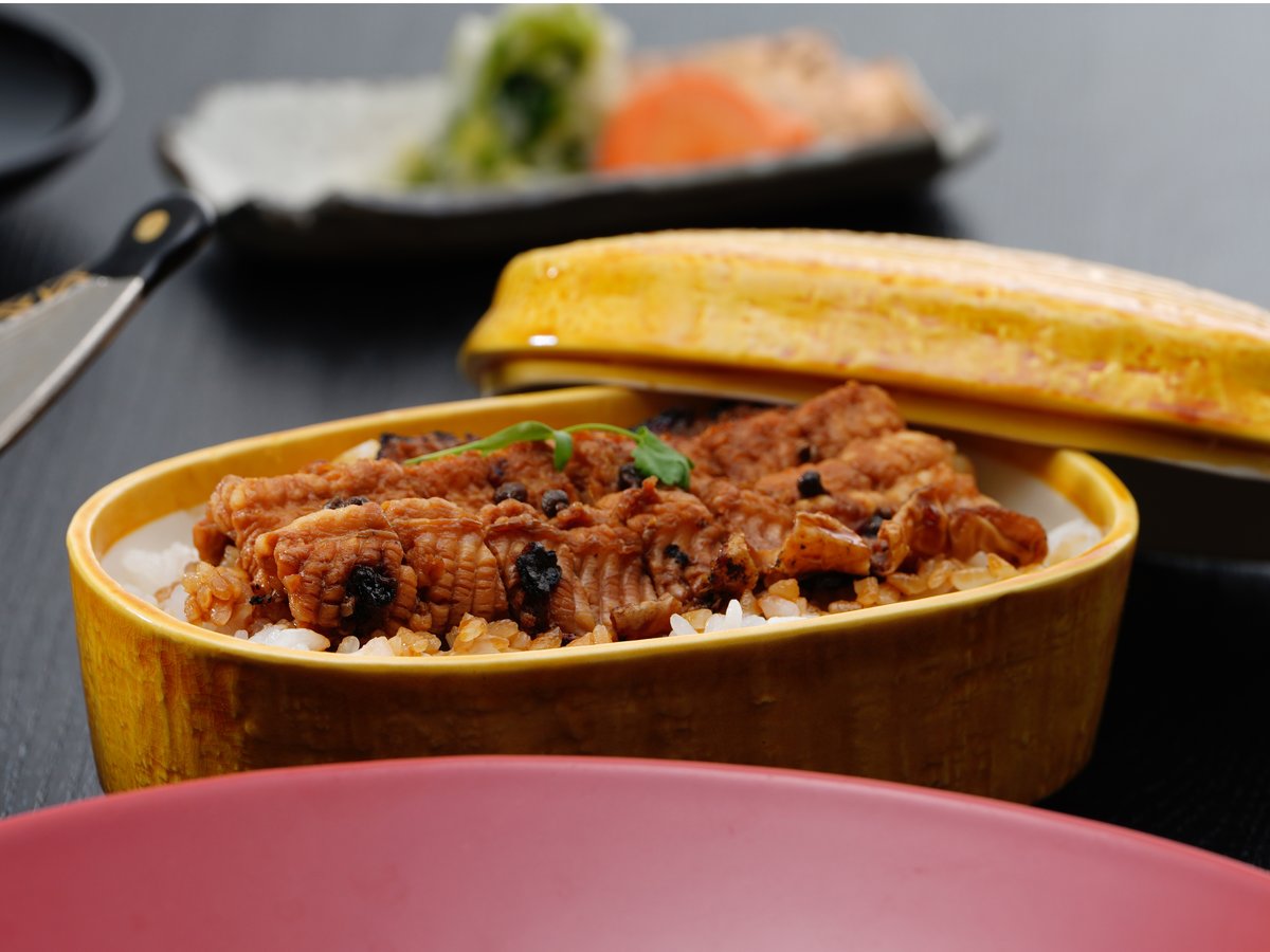 餐飲