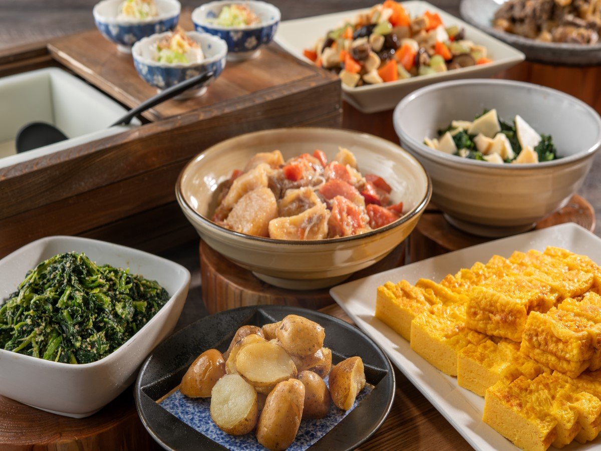 餐飲