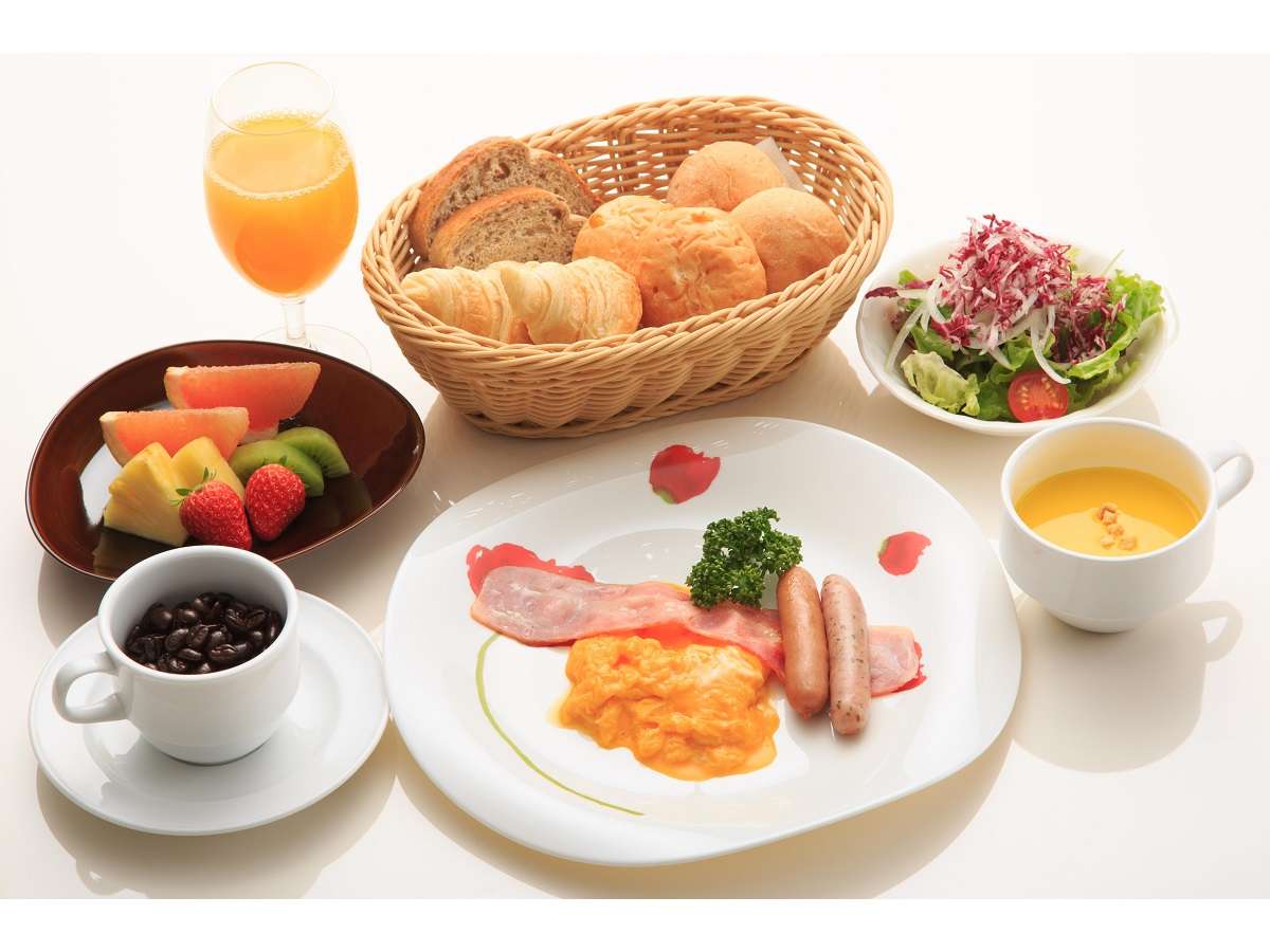 高原の爽やかな朝には洋食のご朝食をご用意しております