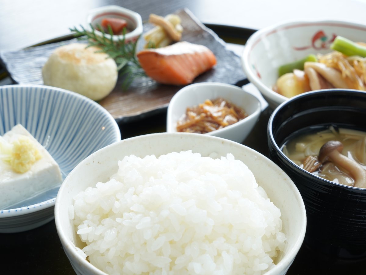餐飲