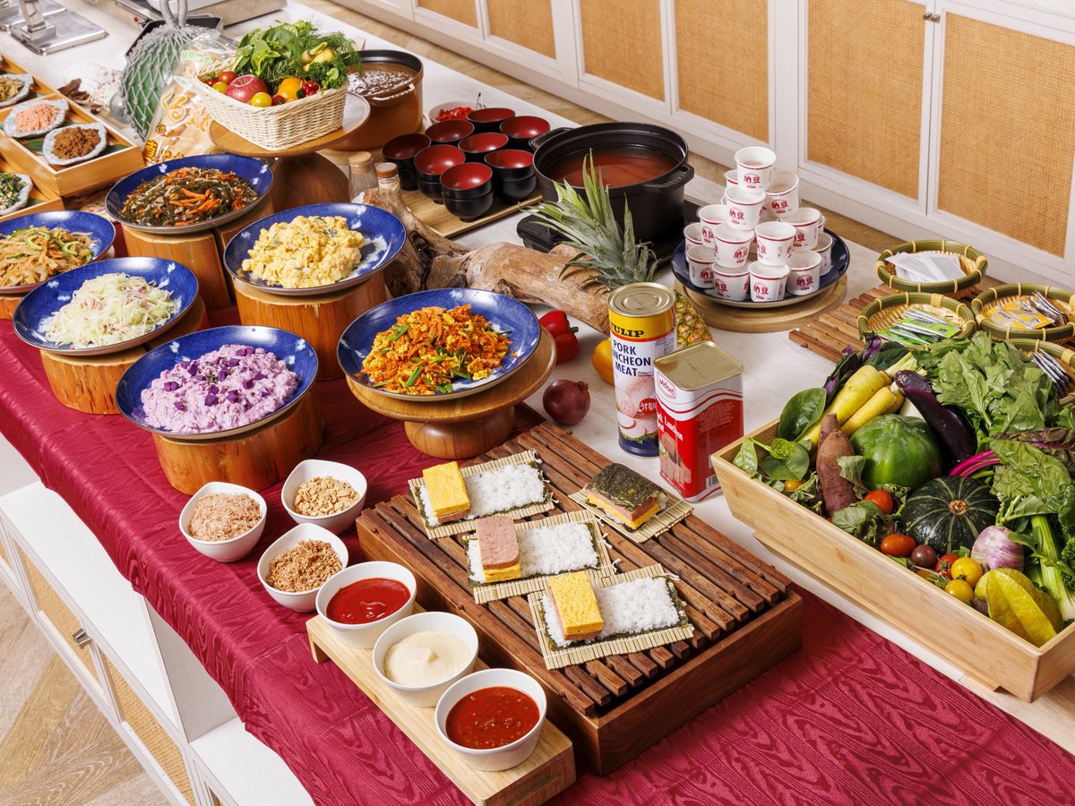 【朝食】7/1より新朝食スタート!ホテル内レストランにて沖縄らしい朝食が楽しめる「こだわりブッフェ」