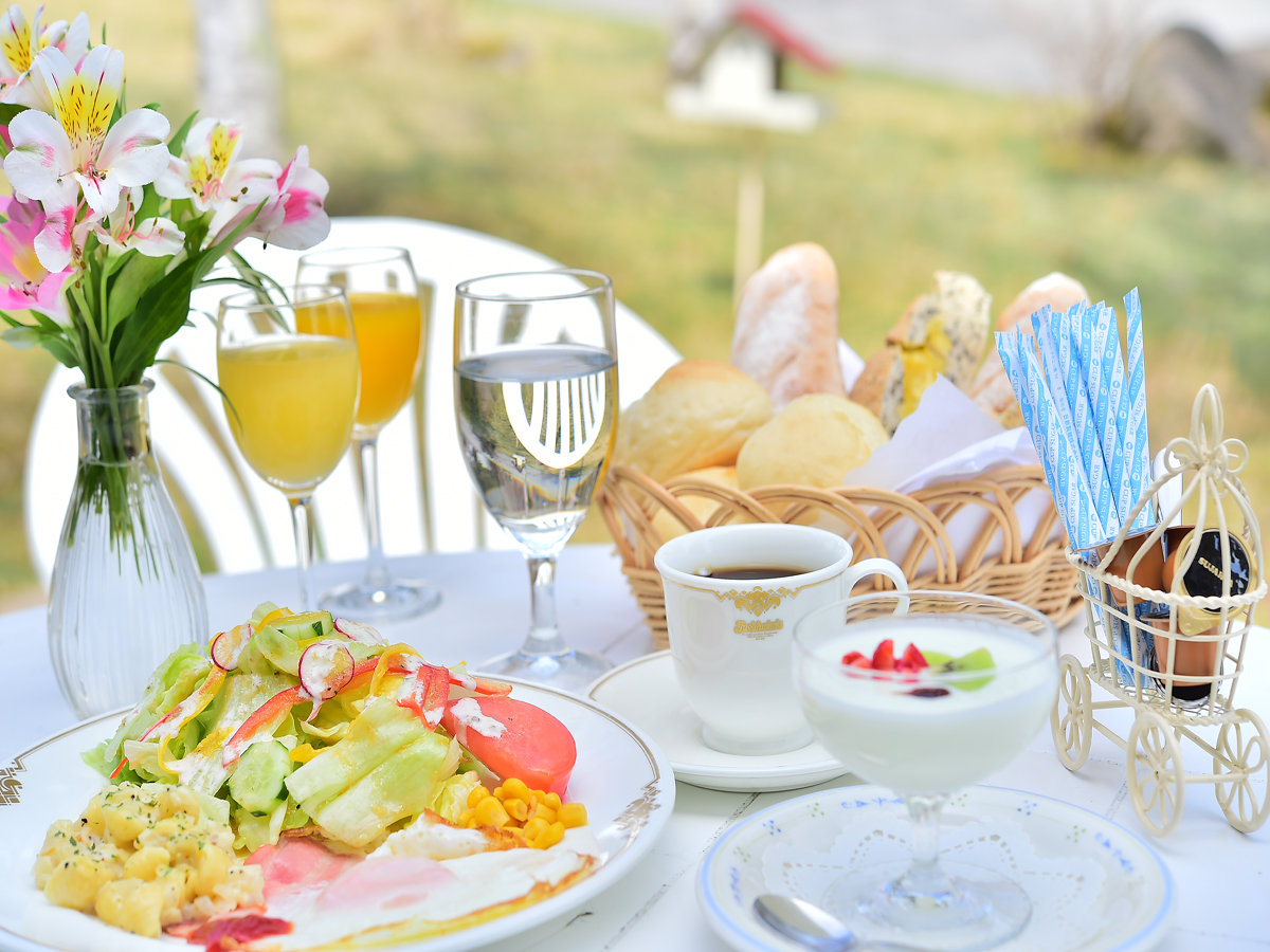 高原の清々しい朝を美味しい朝食と共にお楽しみください