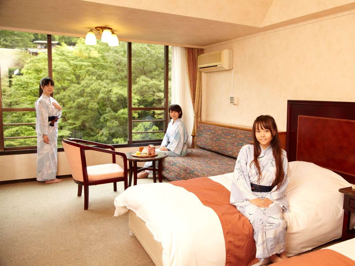 �L���g���Z�]���@�쑤�m��