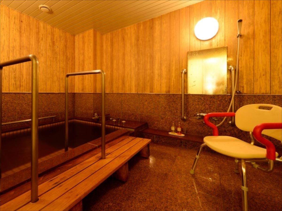 十勝川温泉【ホテル大平原】温泉付き特別和洋室（最大４名・ツイン＋８畳）浴室
