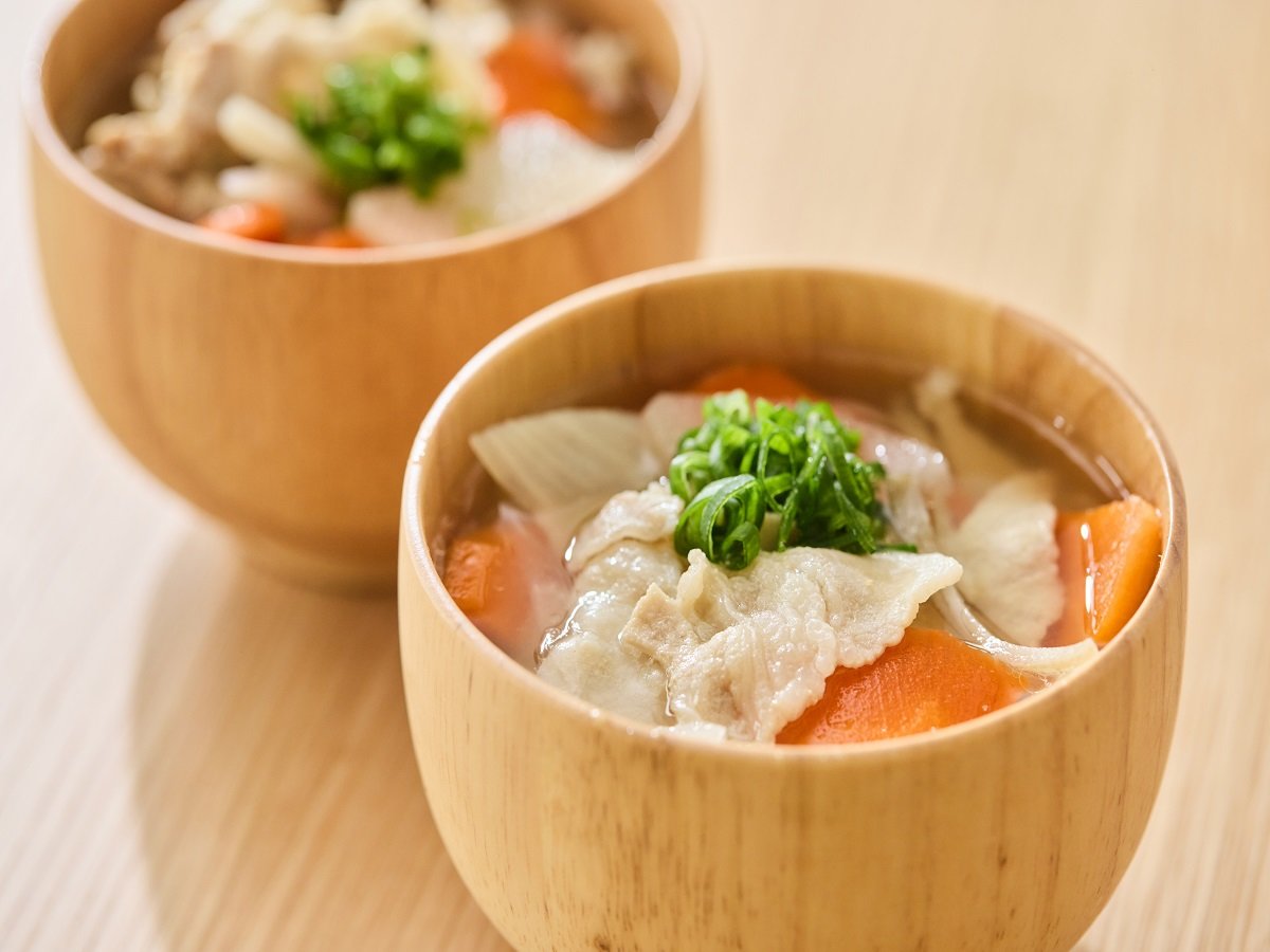 餐飲