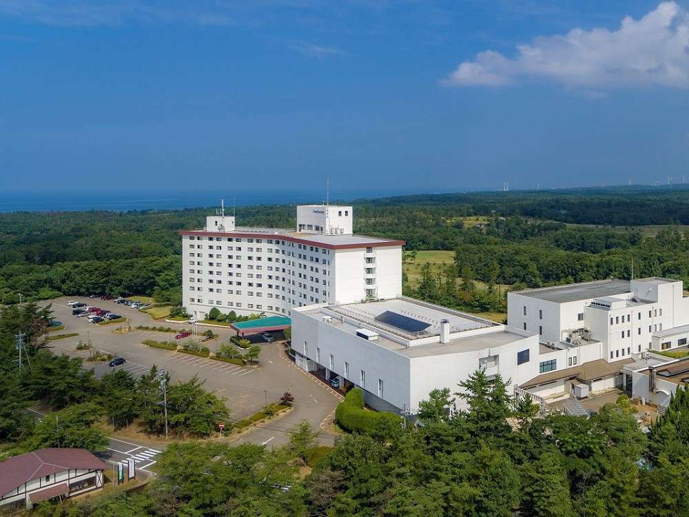 外観(上空)緑に囲まれたリゾートホテル