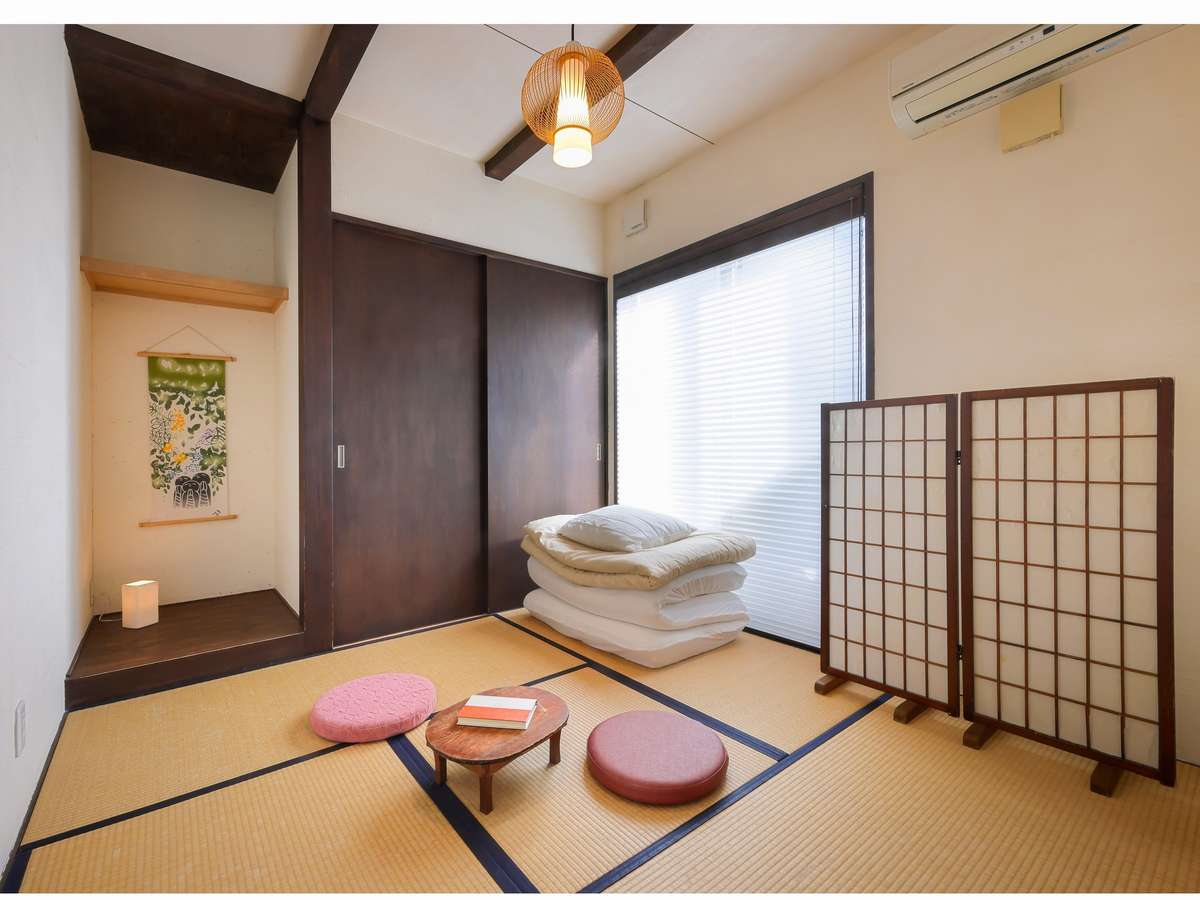 1-2lpaPrivate room for 1-2 person, tatami room, futon room