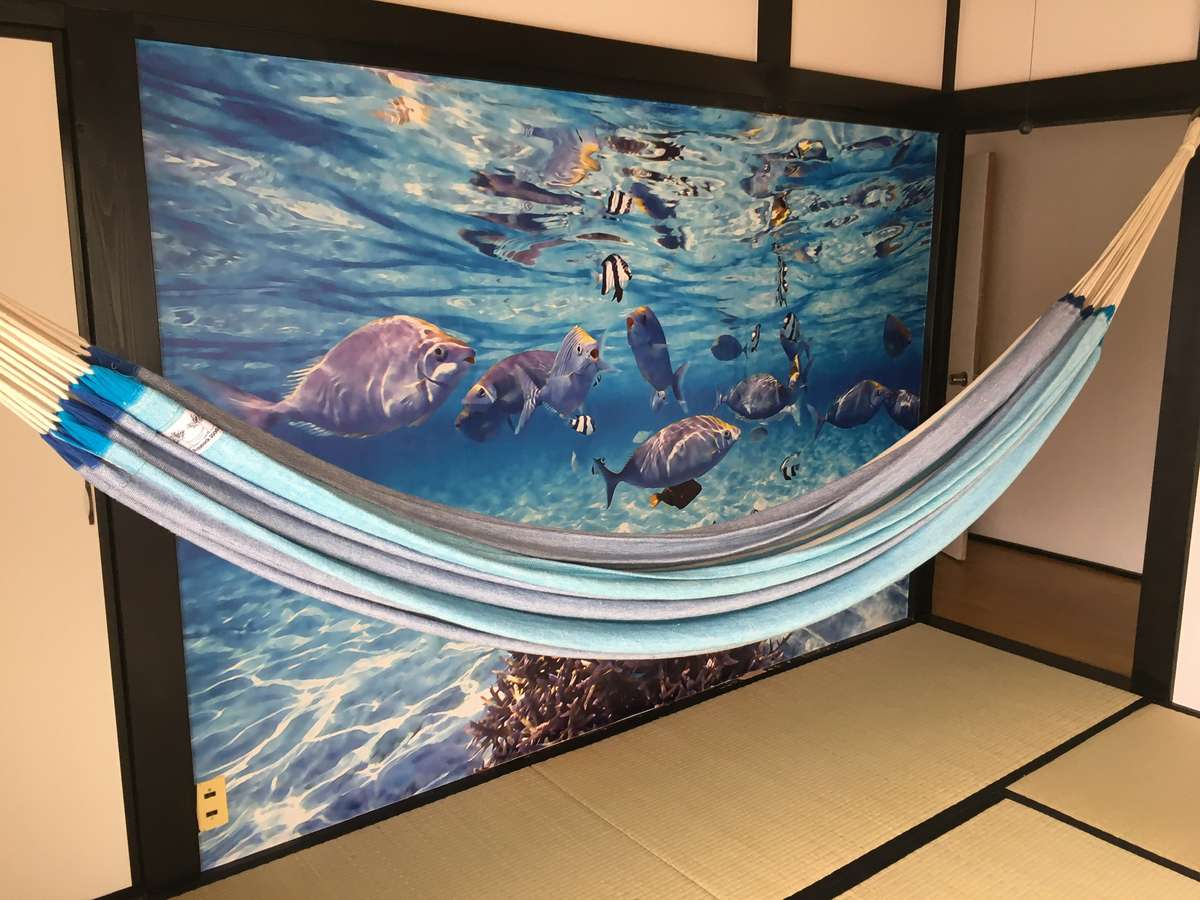 E:一番人気のハンモックがある部屋