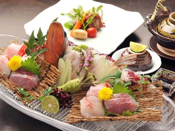 【ご夕食】伊豆の豊かな魚介類など旬の食材