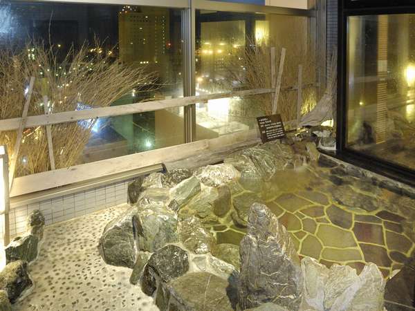◆【大浴場】『男性内湯』大浴場は１５時から翌朝10時まで夜通しご利用頂けます。