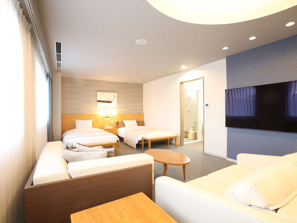 【KKRホテル金沢 KKR Hotel Kanazawa】ユニバーサルツイン（最大４名・47.7平米）