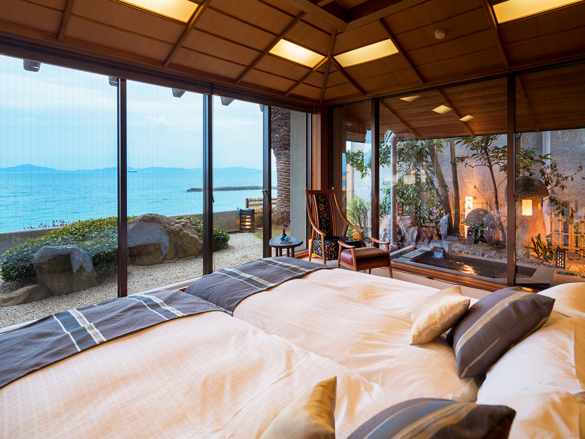 �ō����̋q�����ґ�Ɂc�ڂ̑O�ɍL����O�͘p�̐�i������ށy�ْ����X�C�[�g[�I�V�t]-KOCHUAN SUITE-�z