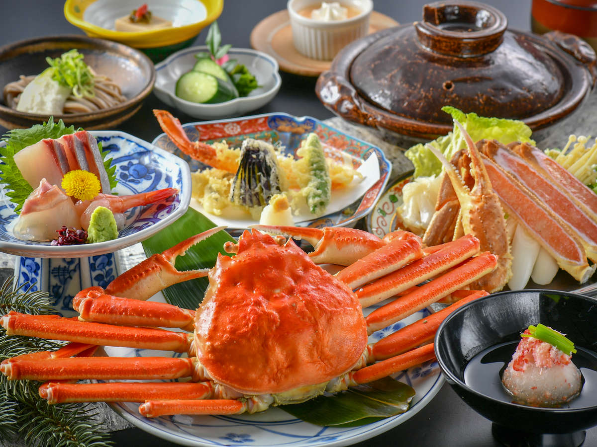 【旬味万菜蟹会席】ずわい蟹丸ごと一杯と蟹鍋が楽しめるシンプルな蟹コースです♪