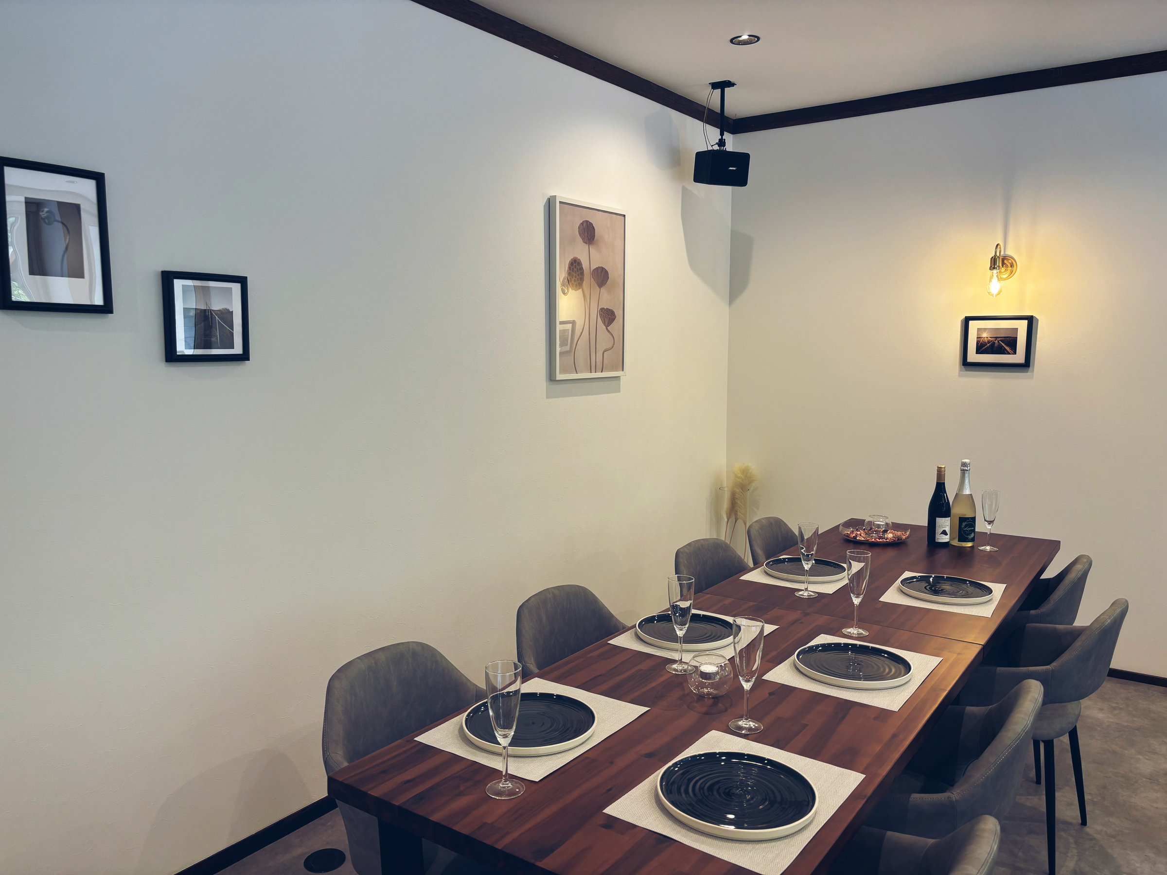 �V���v���Ń��_���ȃC���e���A