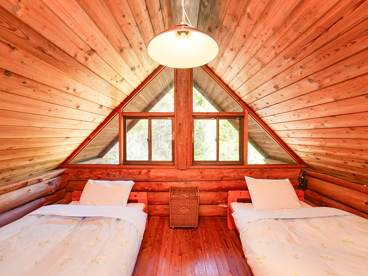 �E�y�J���p�j�����z�Q����3����ő�6���l�܂ŏh���\�ł��B���Ƒ���O���[�v���s�Ƀs�b�^���I