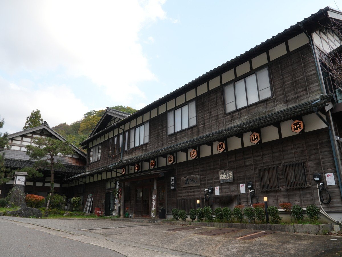 �z300�N�̏������~�u�K���߁v�́A����s�x�O�̎��R�L���Ȋ��Ɉʒu����ꌬ�h�B