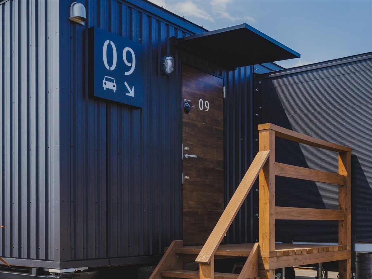 ySEAGE TORAMI COASTSIDE^Oρz