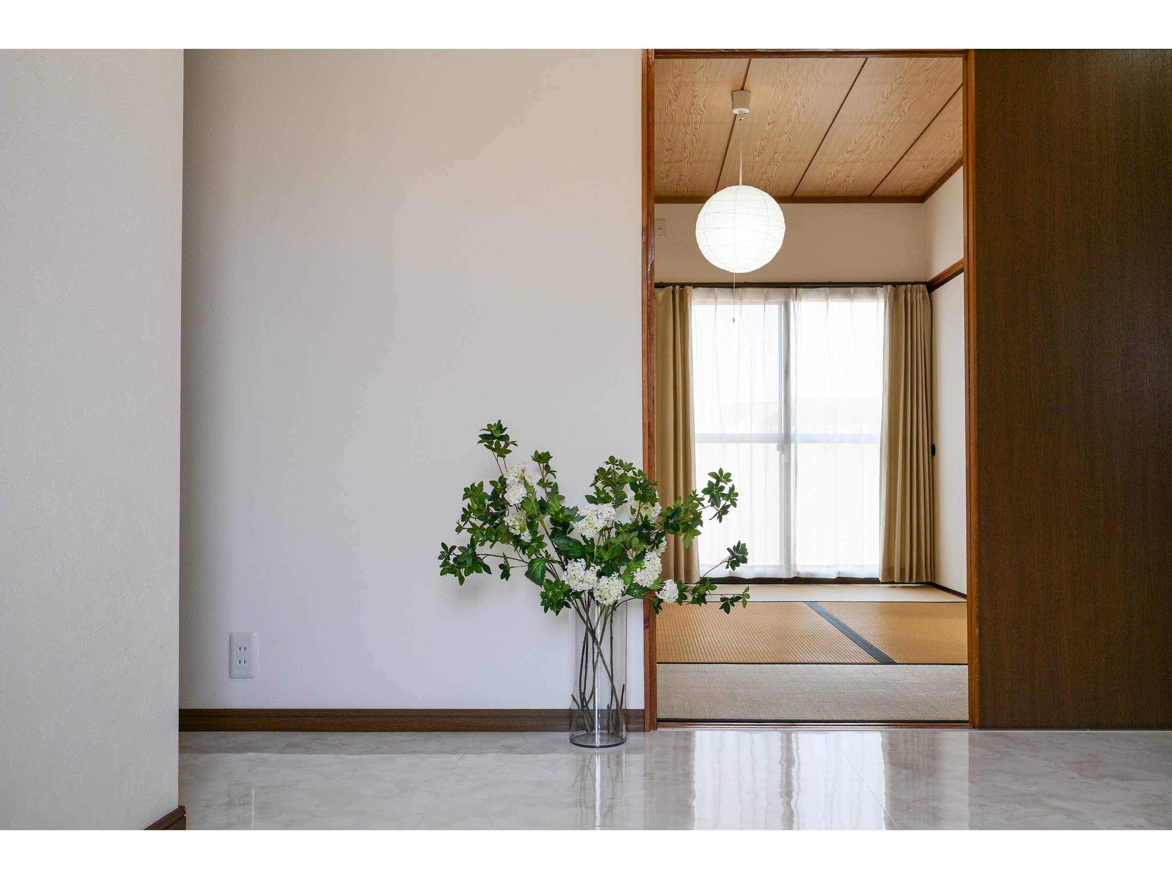 �G���g�����X